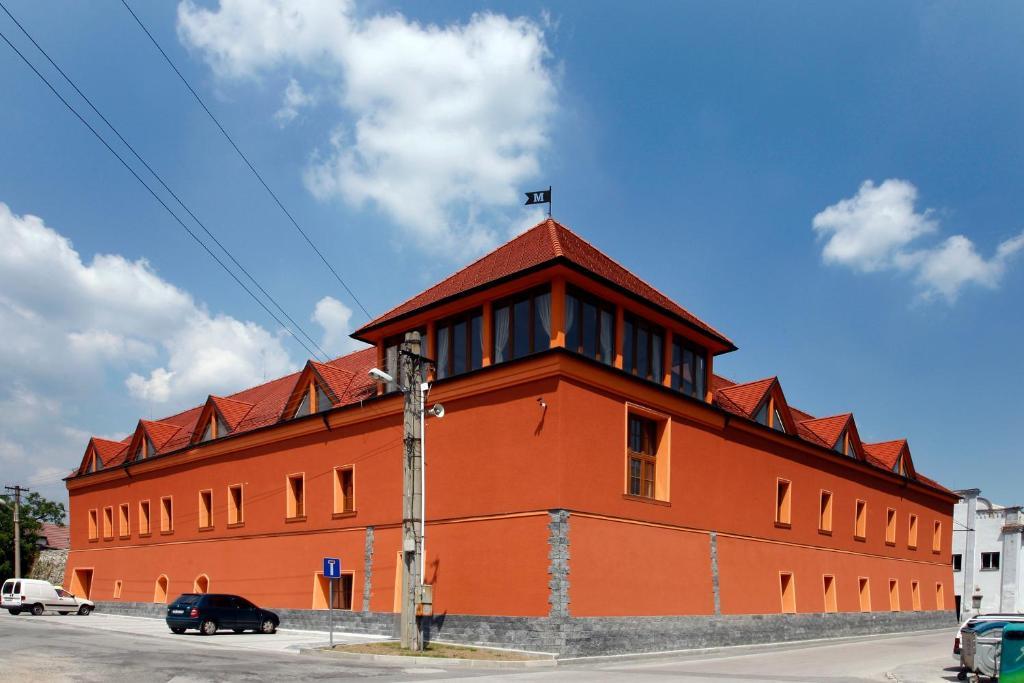 Hotel Majolika Modra Exterior photo